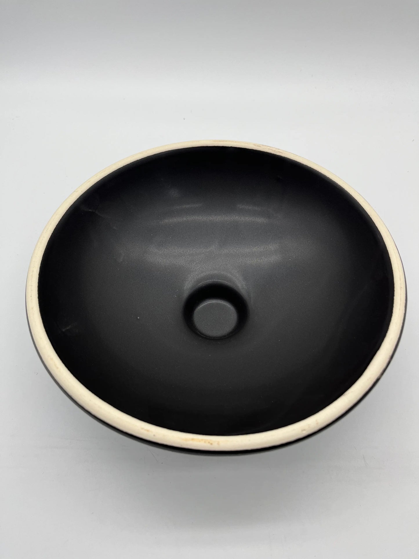 Uchiyama Japanese Ceramic Smoked Clay Pot (20cm)