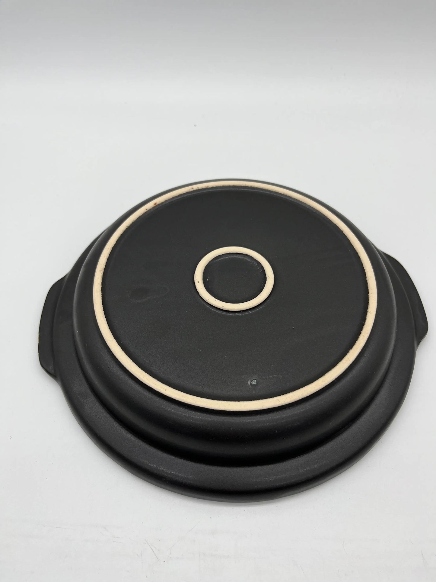 Uchiyama Japanese Ceramic Smoked Clay Pot (20cm)